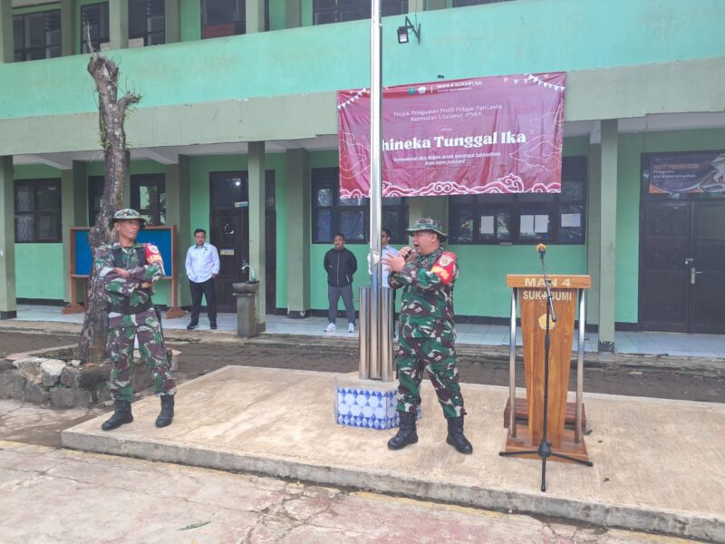 Danramil 2207/Jampangtengah Pimpin Upacara Pembukaan P5 MAN 4 Purabaya 2