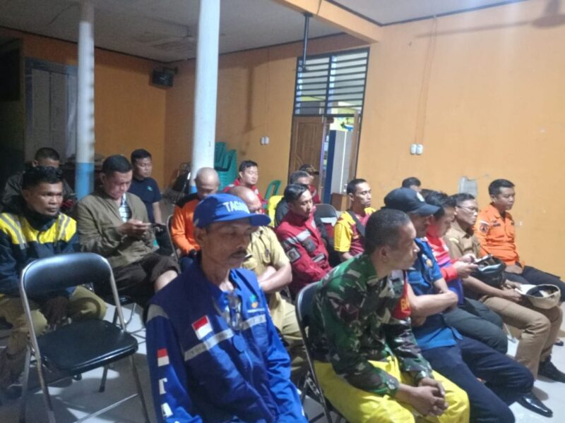 SERKA LUBIS ANGGOTA KORAMIL 2201/CISOLOK IKUTI RAPAT PENANGGULANGAN BENCANA ALAM DI KECAMATAN CISOLOK 9