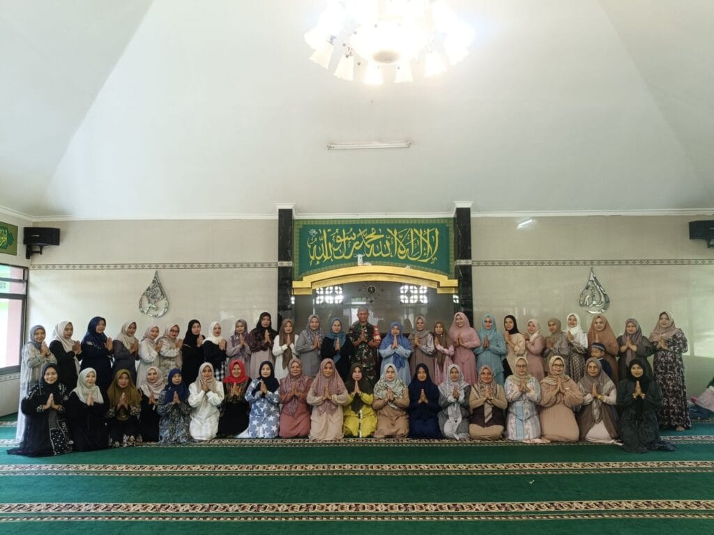 Galeri Kodim 377 Galeri Kodim 375