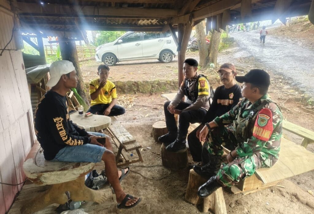 Galeri Kodim 157 Galeri Kodim 156