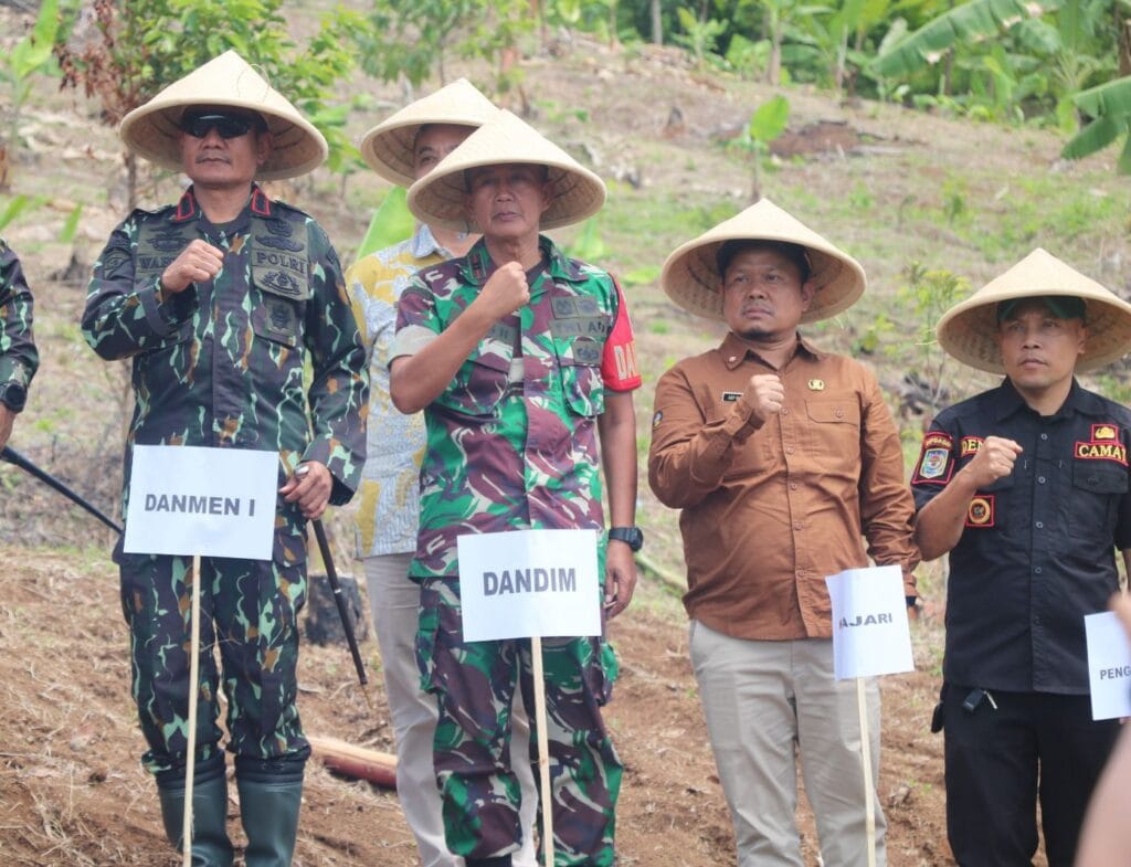 Galeri Kodim 374 Galeri Kodim 372