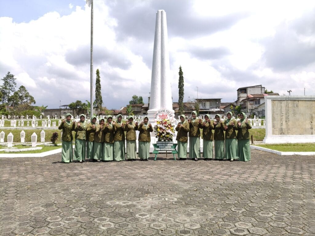 Galeri Kodim 33 Galeri Kodim 32