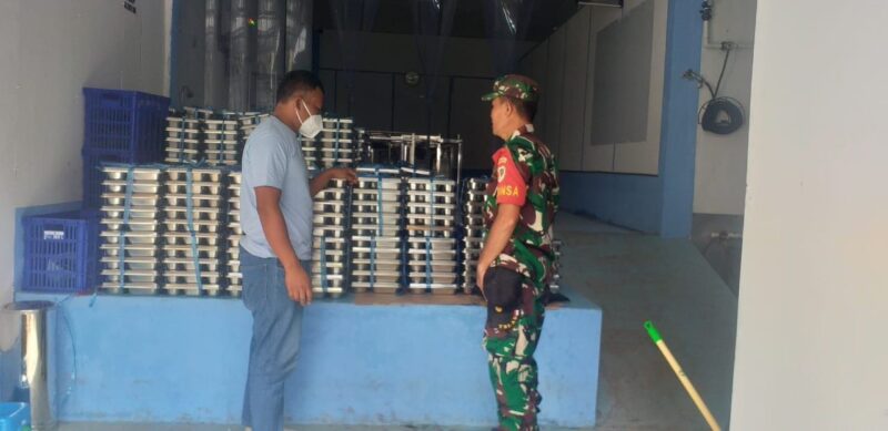 Babinsa Koramil 2209/Lengkong Laksanakan Pengecekan Pendistribusian MBG 3