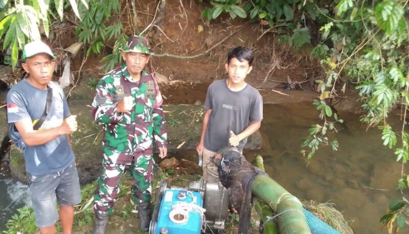 Babinsa Koramil 2212/Tegalbuleud Dampingi Kegiatan Hanpangan Desa Bangbayang 2
