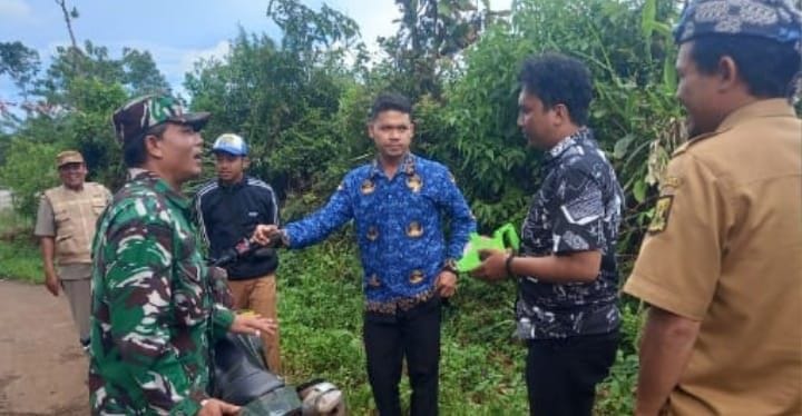 Babinsa Laksanakan Pengukuran Lahan KDKMP 7