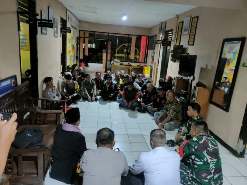 Doa Bersama Sambut Pergantian Tahun 2025–2026, Koramil 2209/Lengkong Panjatkan Doa untuk Korban Bencana Alam 8