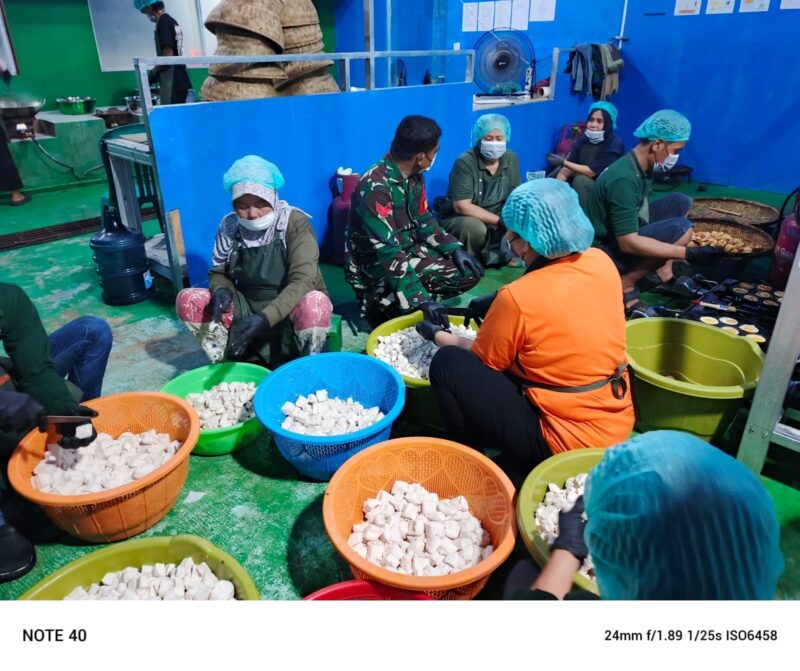 Pendampingan MBG oleh Babinsa Koramil 2214/Surade