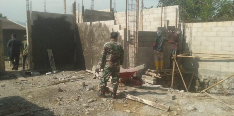 Babinsa Koramil 2202/Palabuhanratu Laksanakan Pemantauan Pembangunan Koperasi 1 BABINSA KORAMIL 2202/PALABUHANRATU LAKSANAKAN PEMANTAUAN PEMBANGUNAN KOPERASI