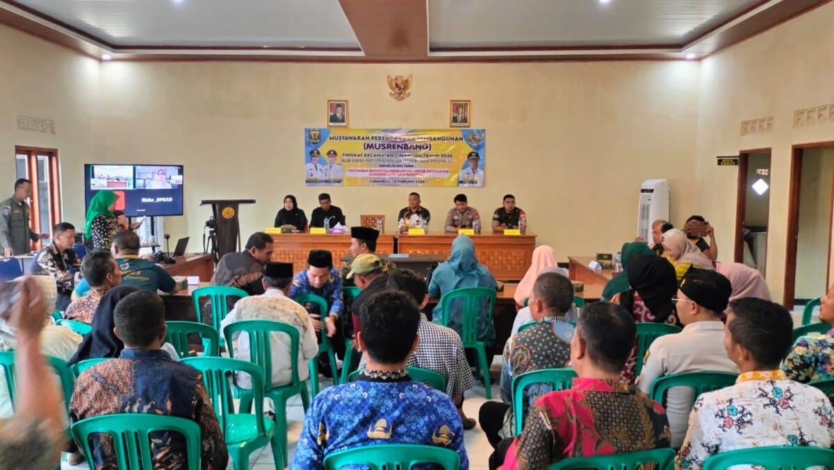 DANPOSRAMIL 2213/JAMPANGKULON HADIRI MUSRENBANG TINGKAT KECAMATAN CIMANGGU 1 DANPOSRAMIL 2213/JAMPANGKULON HADIRI MUSRENBANG TINGKAT KECAMATAN CIMANGGU