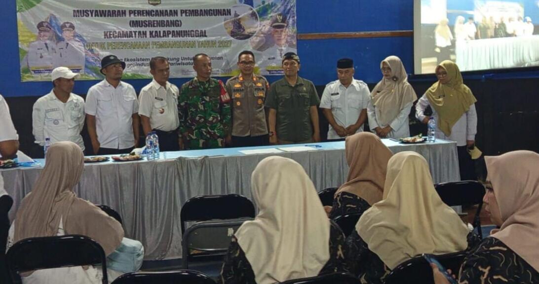 DANRAMIL 2205/KALAPANUNGGAL HADIRI MUSRENBANG TINGKAT KECAMATAN KALAPANUNGGAL