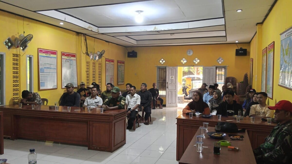 Babinsa Koramil 2213/Jampangkulon Hadiri Sosialisasi Pembangunan KDKMP 1 Babinsa Koramil 2213/Jampangkulon Hadiri Sosialisasi Pembangunan KDKMP