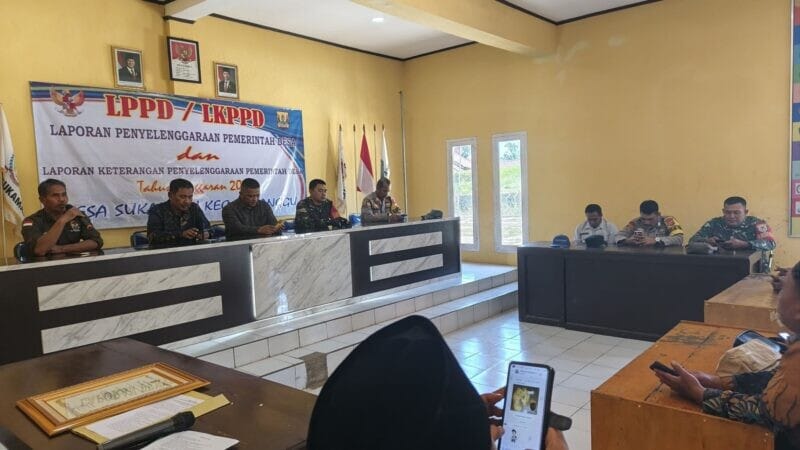 Babinsa Koramil 2213/Jampangkulon Hadiri Kegiatan LPPD/LKPPD di Desa Sukamaju 1 Babinsa Koramil 2213/Jampangkulon Hadiri Kegiatan LPPD/LKPPD di Desa Sukamaju