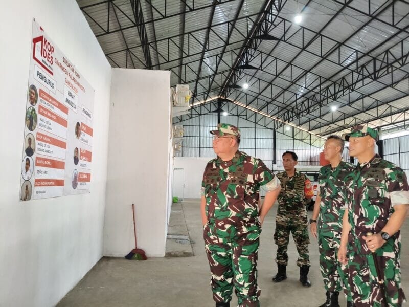 Tim Supervisi Kodam III/Siliwangi Laksanakan Asistensi Pembangunan KDKMP di Wilayah Kodim 0622/Kabupaten Sukabumi 2 Tim Supervisi Kodam III/Siliwangi Laksanakan Asistensi Pembangunan KDKMP di Wilayah Kodim 0622/Kabupaten Sukabumi 1
