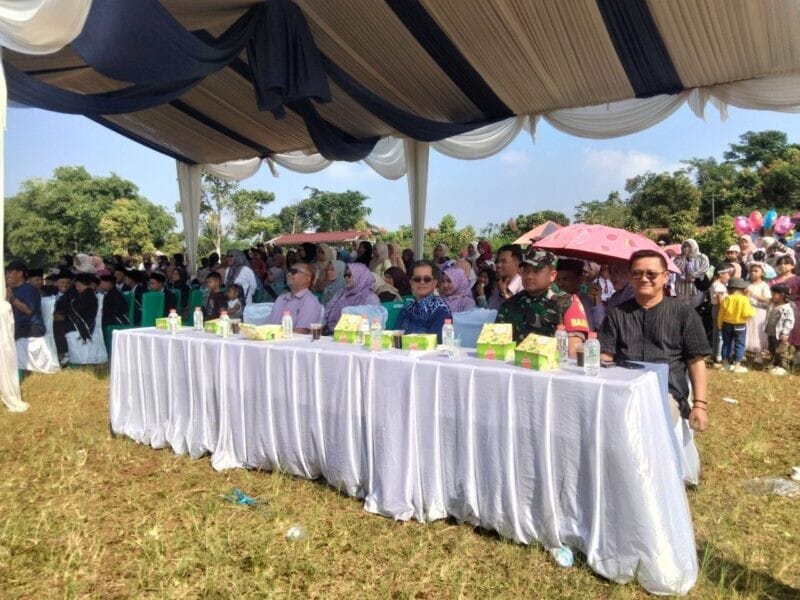 BABINSA KORAMIL 2208/NYALINDUNG HADIRI ACARA PERPISAHAN SISWA SDN DISITU 1 BABINSA KORAMIL 2208/NYALINDUNG HADIRI ACARA PERPISAHAN SISWA SDN DISITU