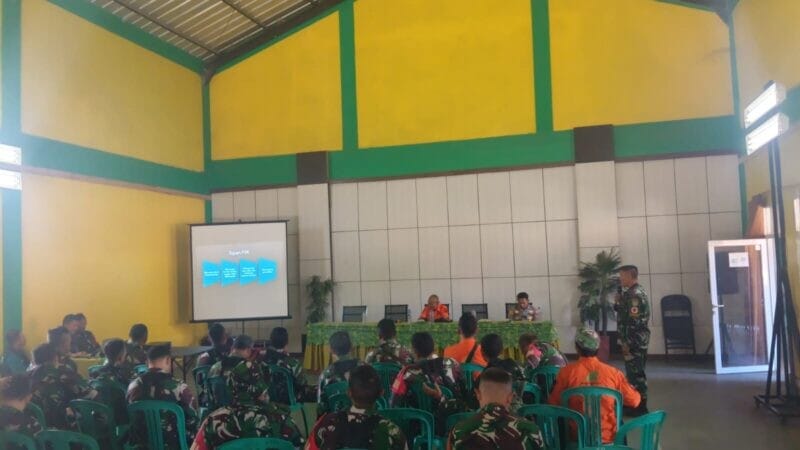 Serka Mansur Bekali Peserta Latihan Gulbencal Kodim 0622/Kabupaten Sukabumi dengan Materi P3K 1