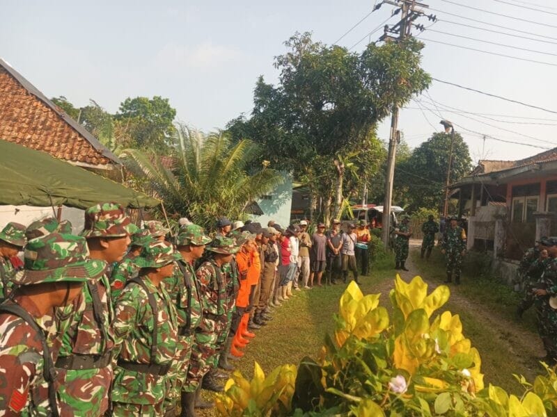 Perwakilan Anggota Koramil 2208/Nyalindung Ikuti Latihan Penanggulangan Bencana di Jampangtengah 1 Perwakilan Anggota Koramil 2208/Nyalindung Ikuti Latihan Penanggulangan Bencana di Jampangtengah