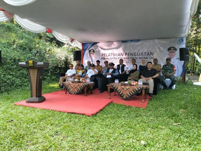 Babinsa Koramil 2206/Parakansalak Hadiri Pembukaan Pelatihan Penguatan GP3A/P3A 1 Babinsa Koramil 2206/Parakansalak Hadiri Pembukaan Pelatihan Penguatan GP3A/P3A