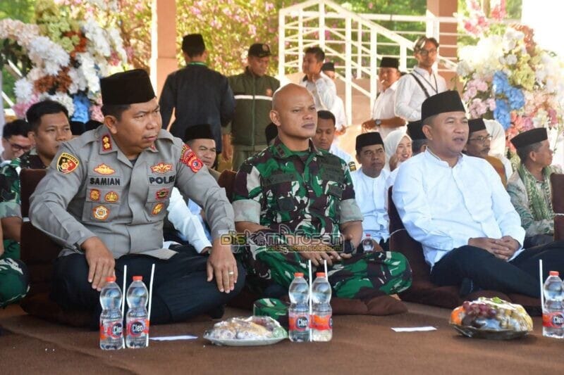Dandim 0622/Kabupaten Sukabumi Hadiri Khatam Akbar dan Peluncuran Gerakan Wakaf 1 Juta Al-Qur'an 7