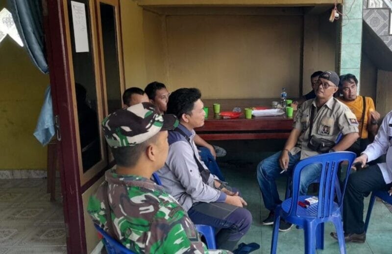 Babinsa Buniasih Pererat Silaturahmi Melalui Komsos dengan Tokoh Masyarakat 8