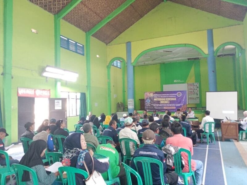 Babinsa Koramil 2202/Palabuhanratu Hadiri Musyawarah Desa Di Desa Loji 1 Babinsa Koramil 2202/Palabuhanratu Hadiri Musyawarah Desa Di Desa Loji