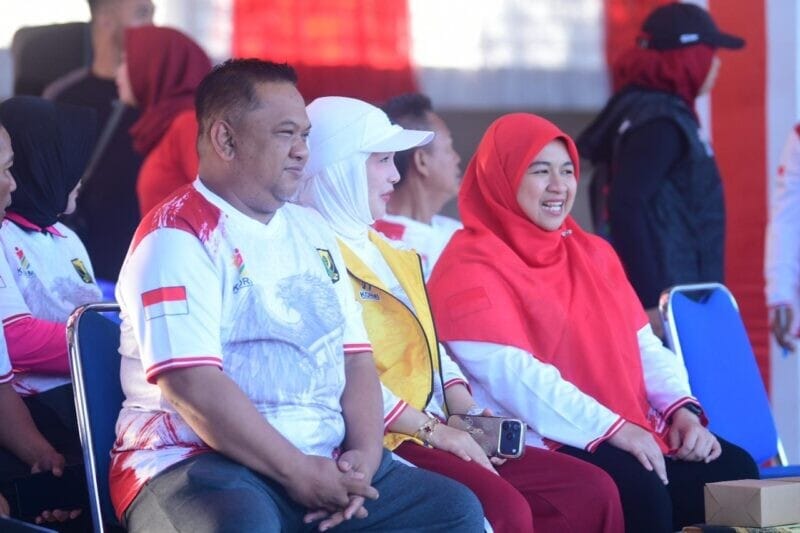 Meriahkan HUT RI Ke-81, Ketua Persit KCK Cab XLV Dim 0622/Kab. Sukabumi Hadiri Senam Sehat Bersama KORMI 1 Meriahkan HUT RI Ke-81, Ketua Persit KCK Cab XLV Dim 0622/Kab. Sukabumi Hadiri Senam Sehat Bersama KORMI